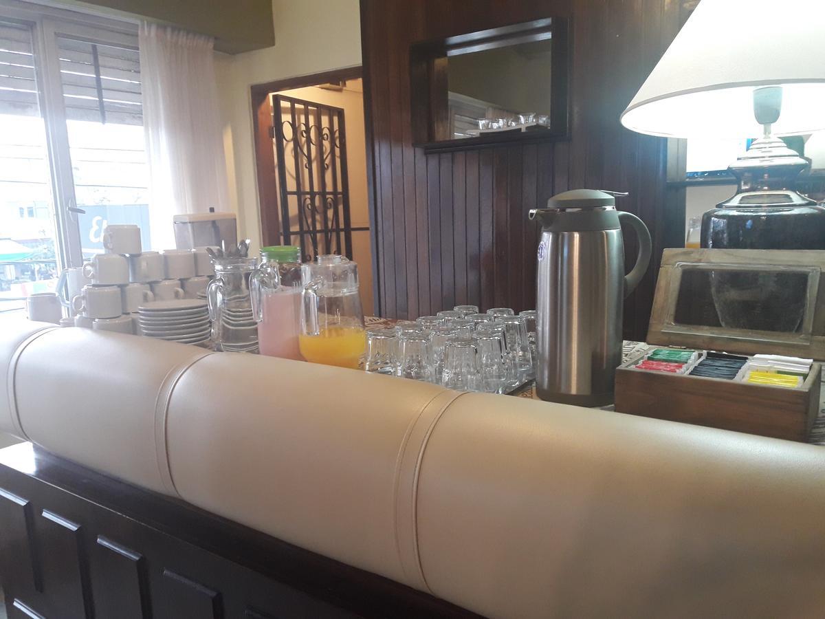 Iberia Hotel Olascoaga Neuquén Zewnętrze zdjęcie